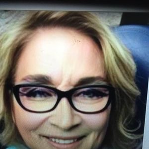 Meet your Posher, Kay kay
